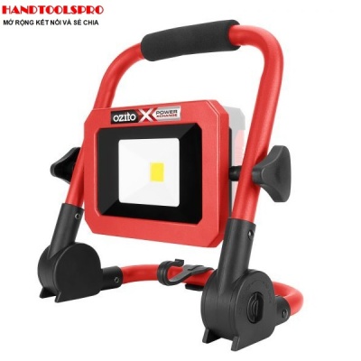 Thân đèn led dùng pin 18V Ozito PXWLS-2000 (chưa pin, sạc)